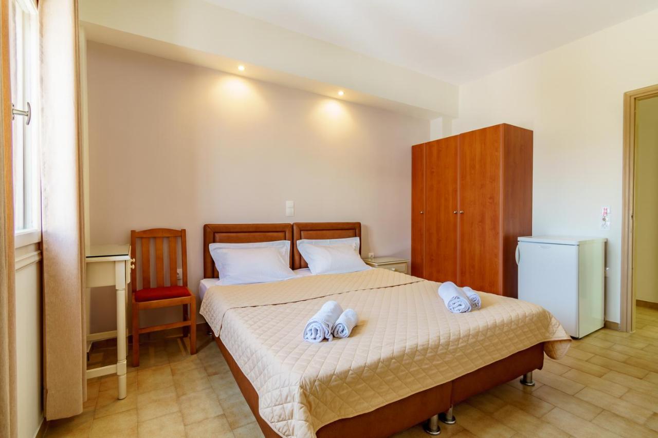 Irini Studios İskiri Dış mekan fotoğraf